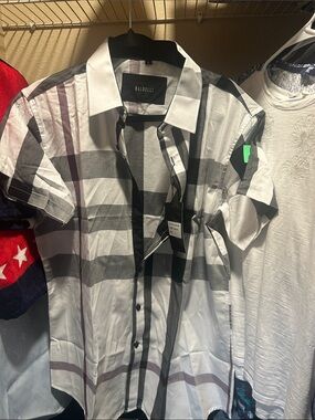Men's Short-Sleeve Plaid Button-Down Shirt - White & Gray